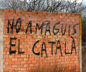 CATALÀ I ARAGONÈS CONTINUEN COM A LLENGÜES PRÒPIES A L’ARAGÓ.
