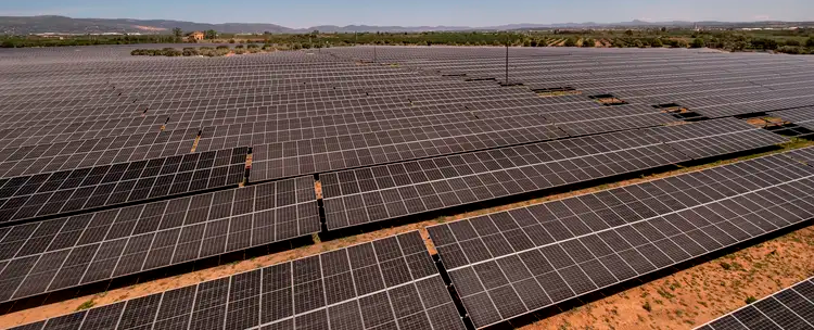 IA I CONTRUCCIO PLANTES SOLARS