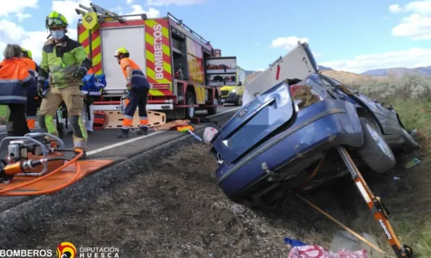 CAMPANYA DE RECOLLIDA DE SIGNATURES PER MILLORAR LA SEGURETAT VIÀRIA A LA N-230 A ARENY DE NOGUERA.