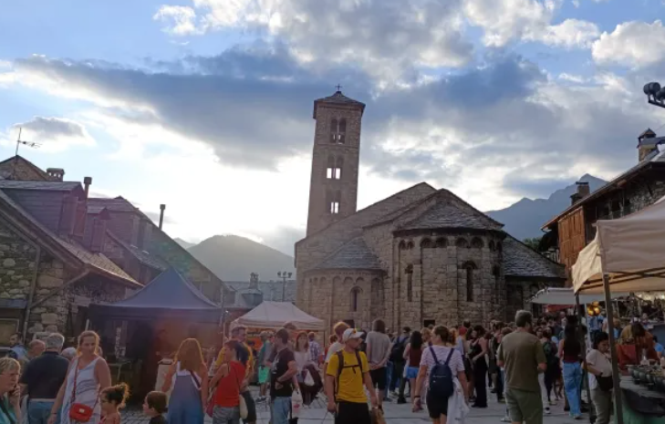 Taüll consolida la Fira del Formatge de Pastor